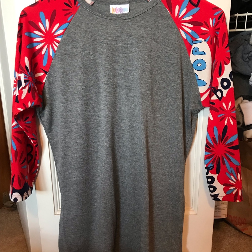 LulaRoe 4th of July Randy Top